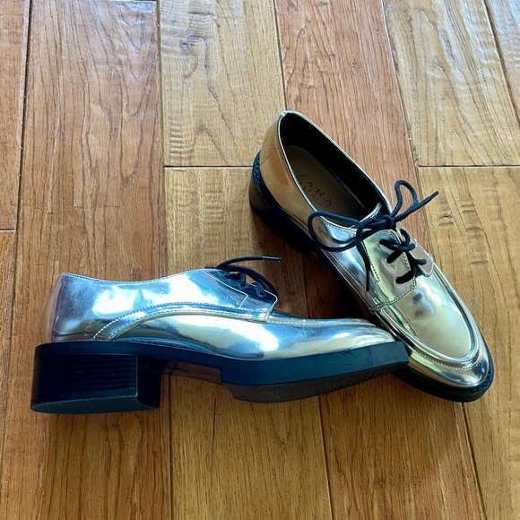 NEW SILVER METALLIC LOAFERS ZARA SIZE 39 - Picture 3 of 5